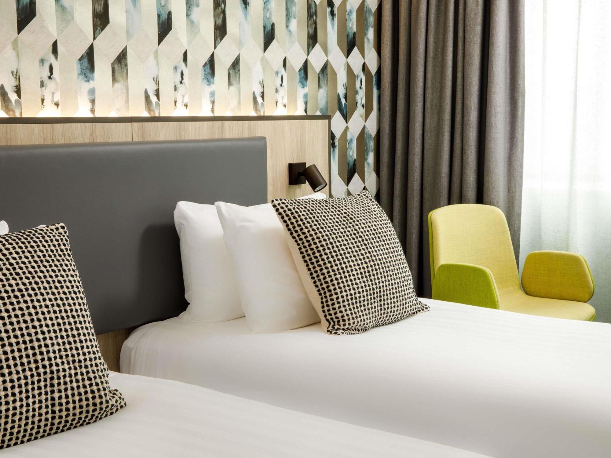 Mercure Newport Luaran gambar